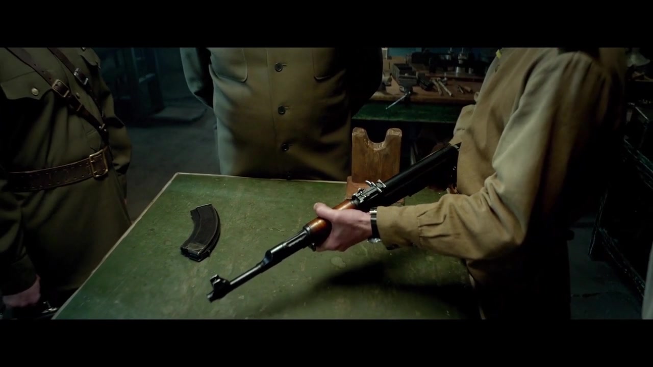 影视剪辑卡拉什尼科夫一代枪王ak47的诞生之路并非一帆风顺