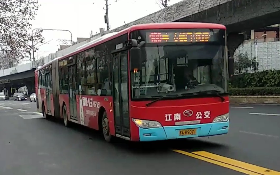 南京公交100路图片