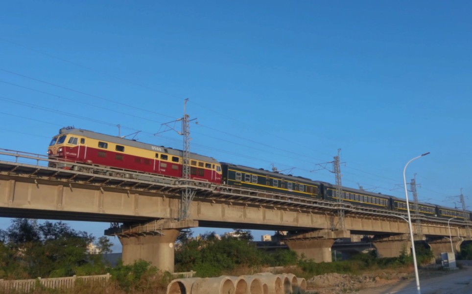 广梅汕普速复开,k800次列车汕头发车