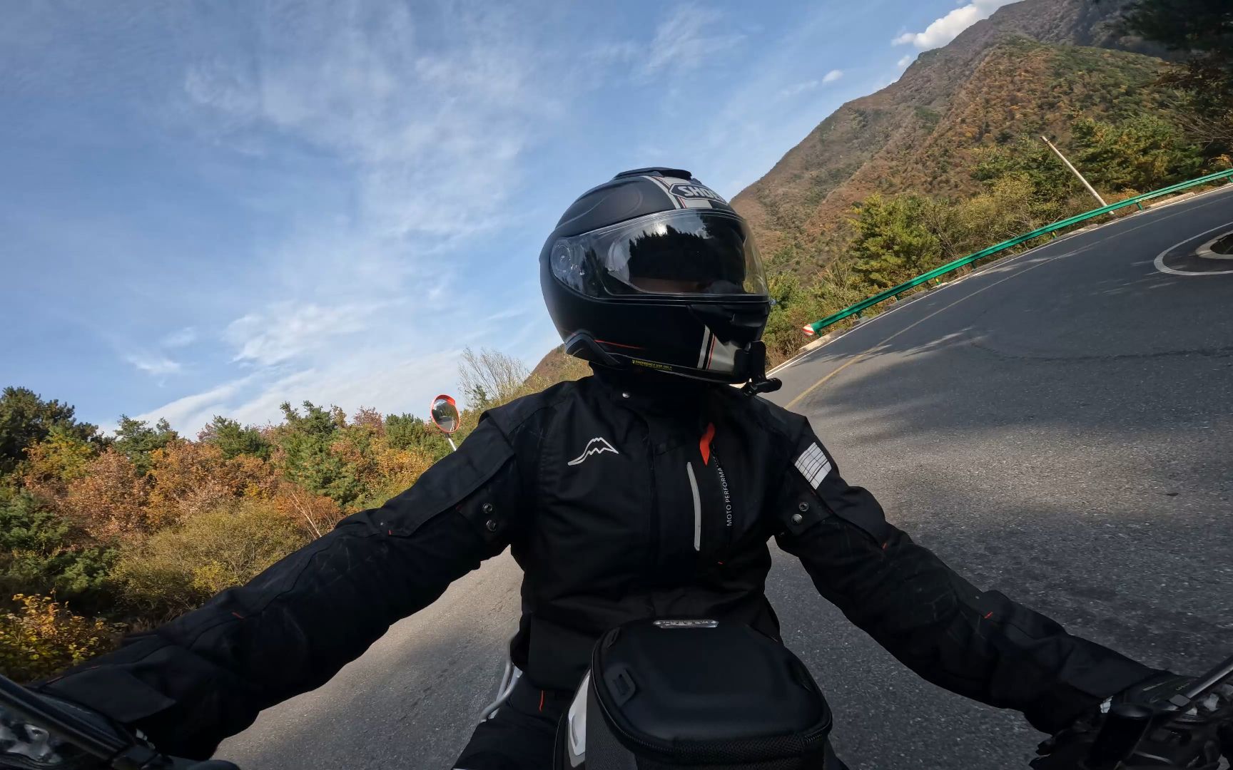 黄柏塬第二人称视角,全程美景,景色中丑的地方我已经用镜片挡住了,请