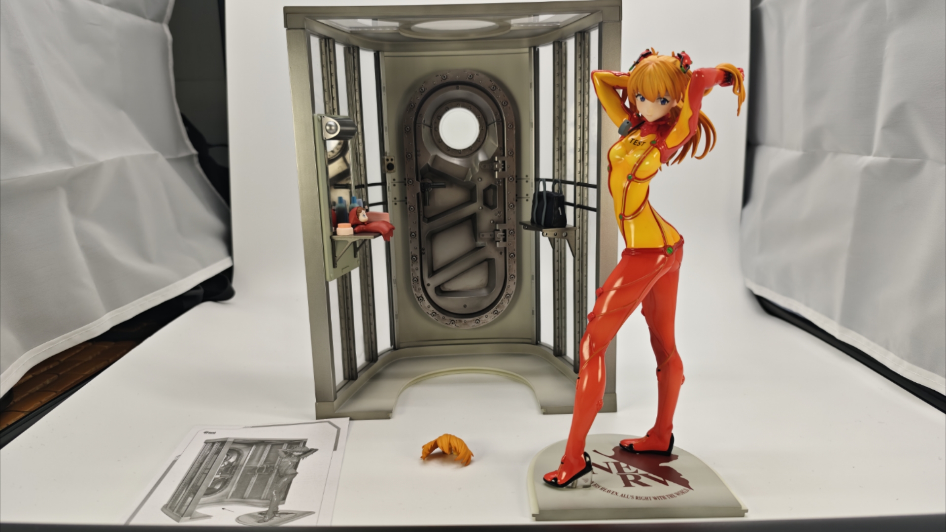 整备仓的明日香手办