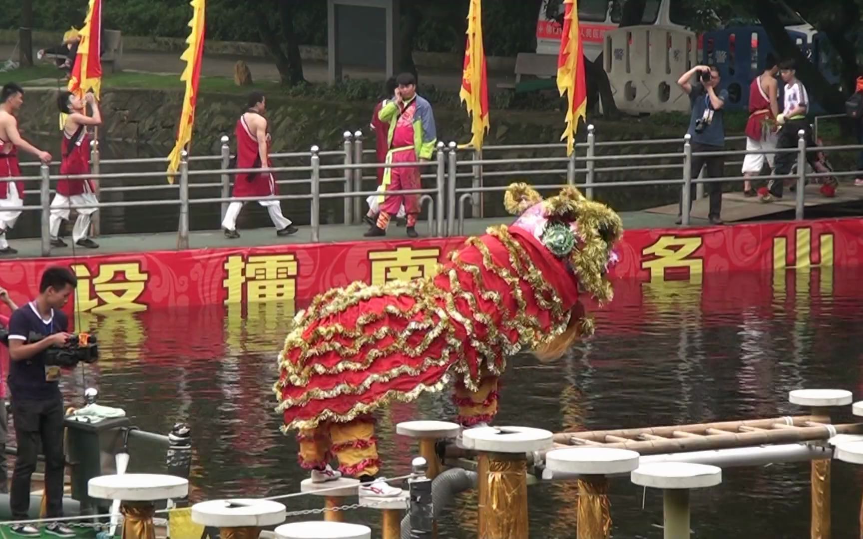 2014年全国南北狮王争霸赛水上双狮挑战赛暨南北功夫争霸哔哩哔哩bilibili