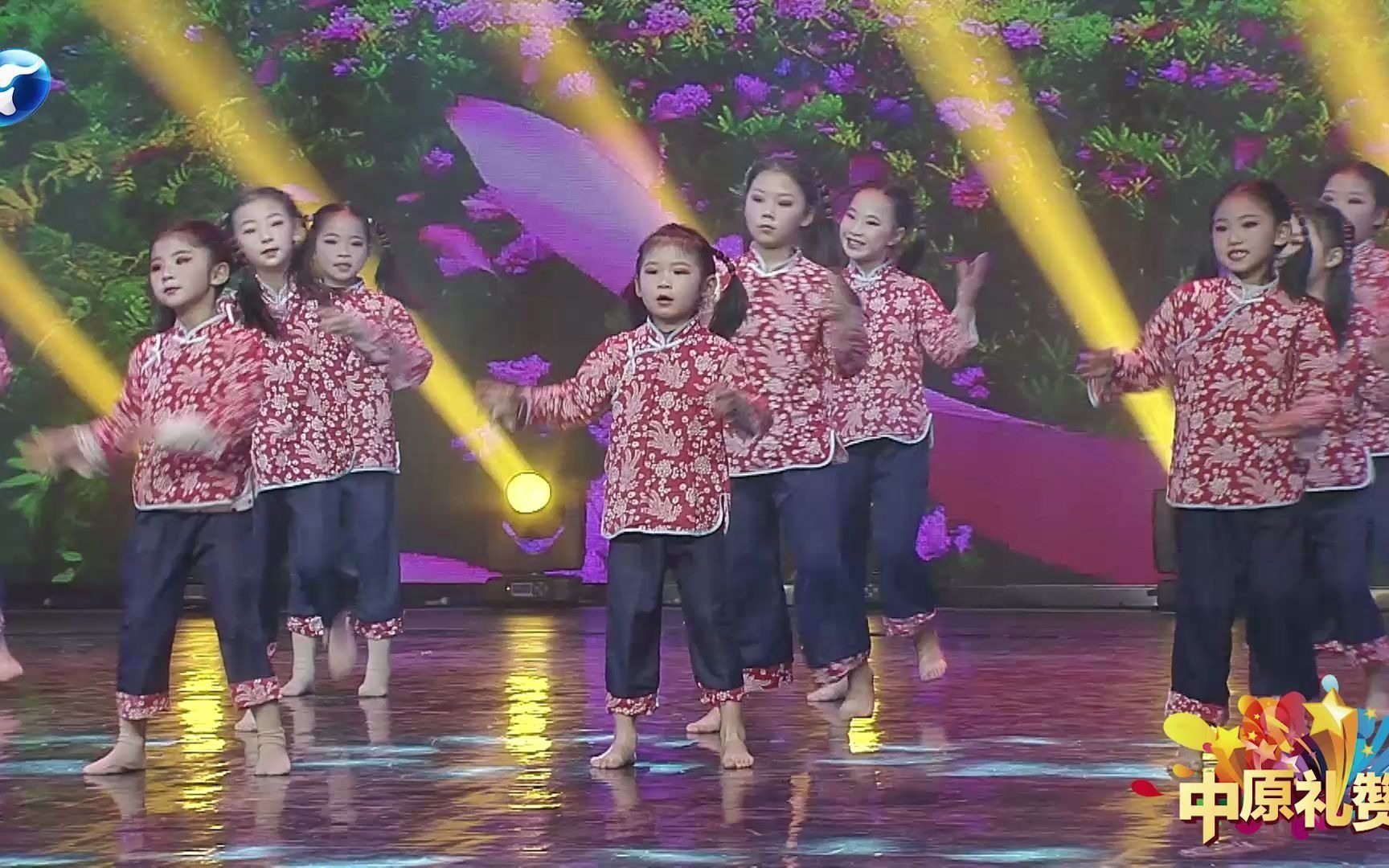 2021中原礼赞河南广播电视台少儿春晚新鞋子