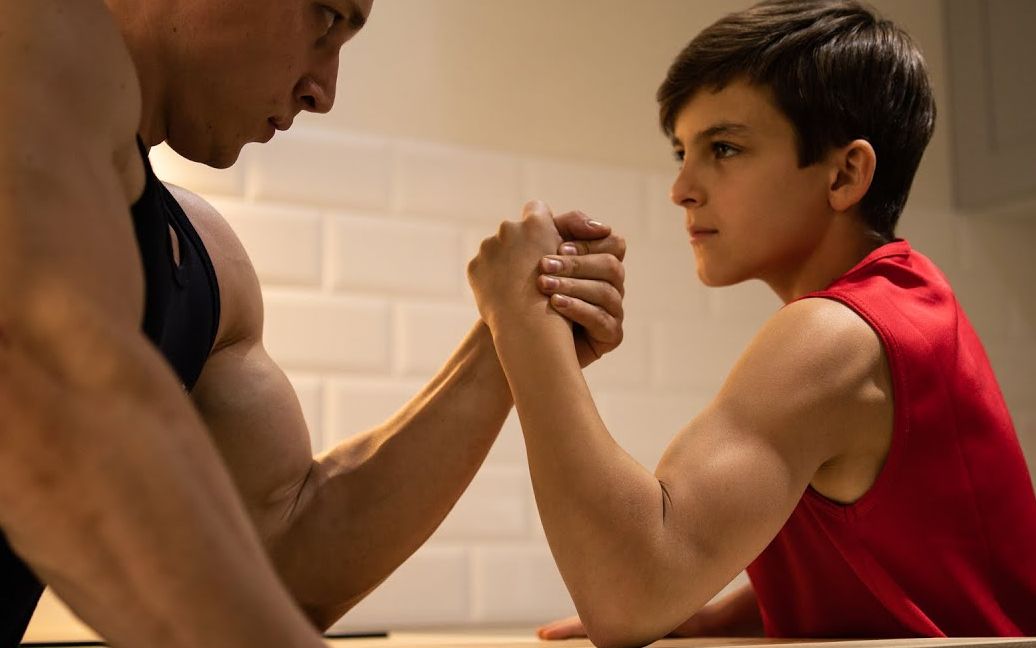 12岁男孩,摔跤专业健美运动员,世界上最强的孩子!