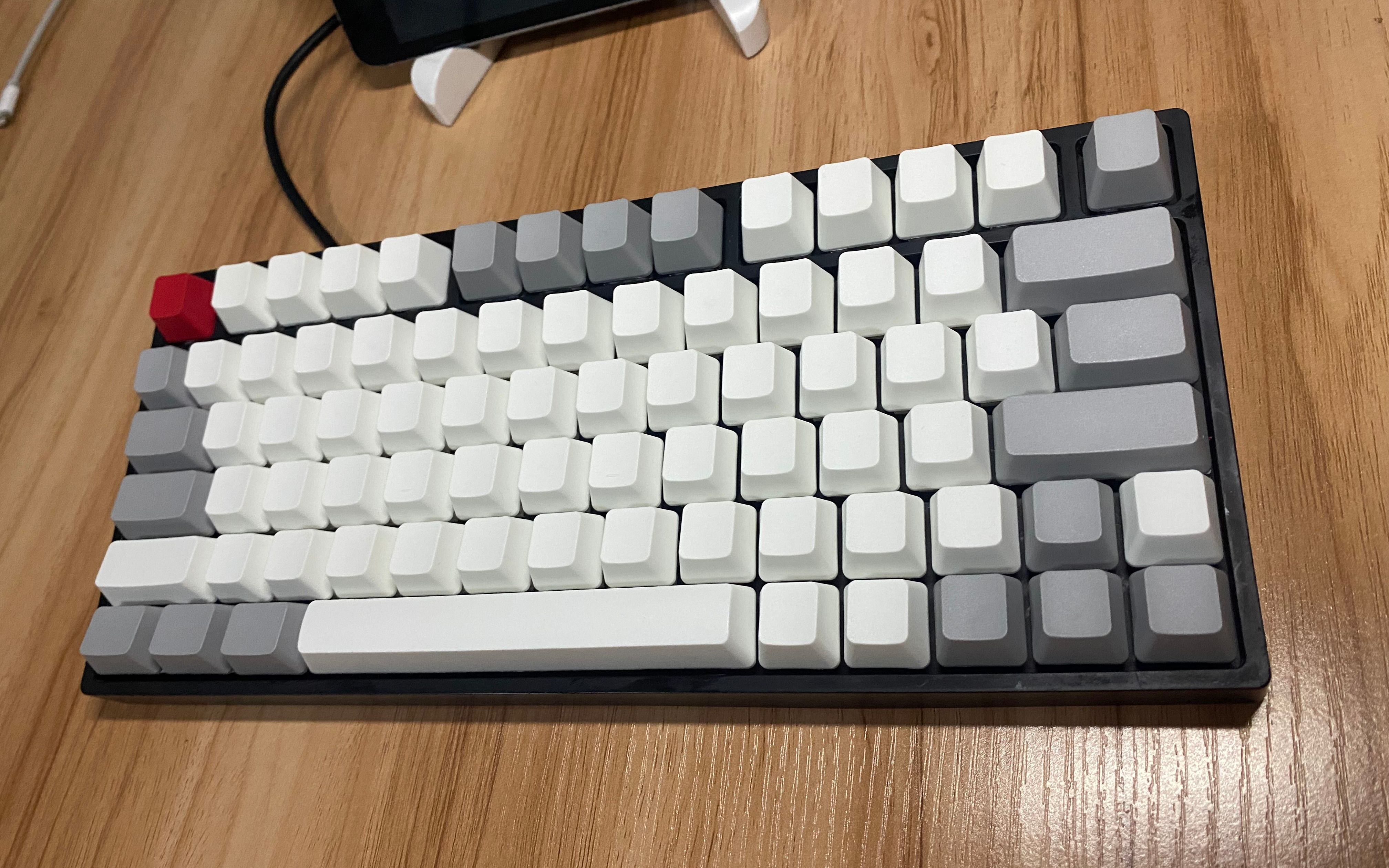 小鲸鱼78键换凯华box白轴,打字声音