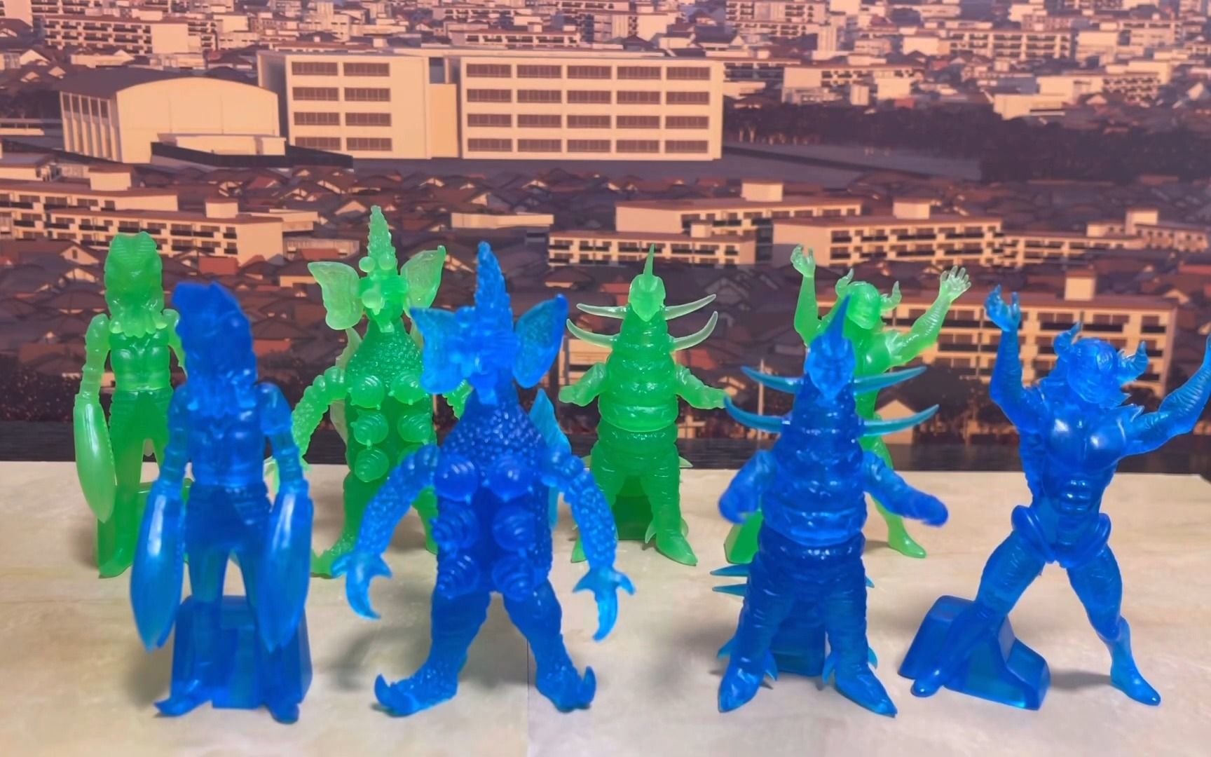 加仑/巴尔坦星人/加卡鲁大魔王/海市蜃楼怪兽劳德拉