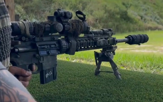 mk12 model0半自动狙击步枪搭配热成像瞄准镜靶场射击