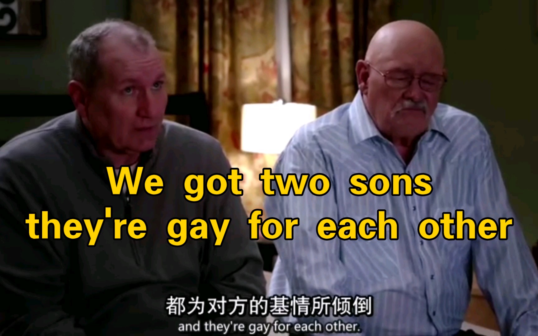 [图]【摩登家庭】夫夫的父亲都是硬汉，却互相看不顺眼？We got two sonsand they're gay for each other！