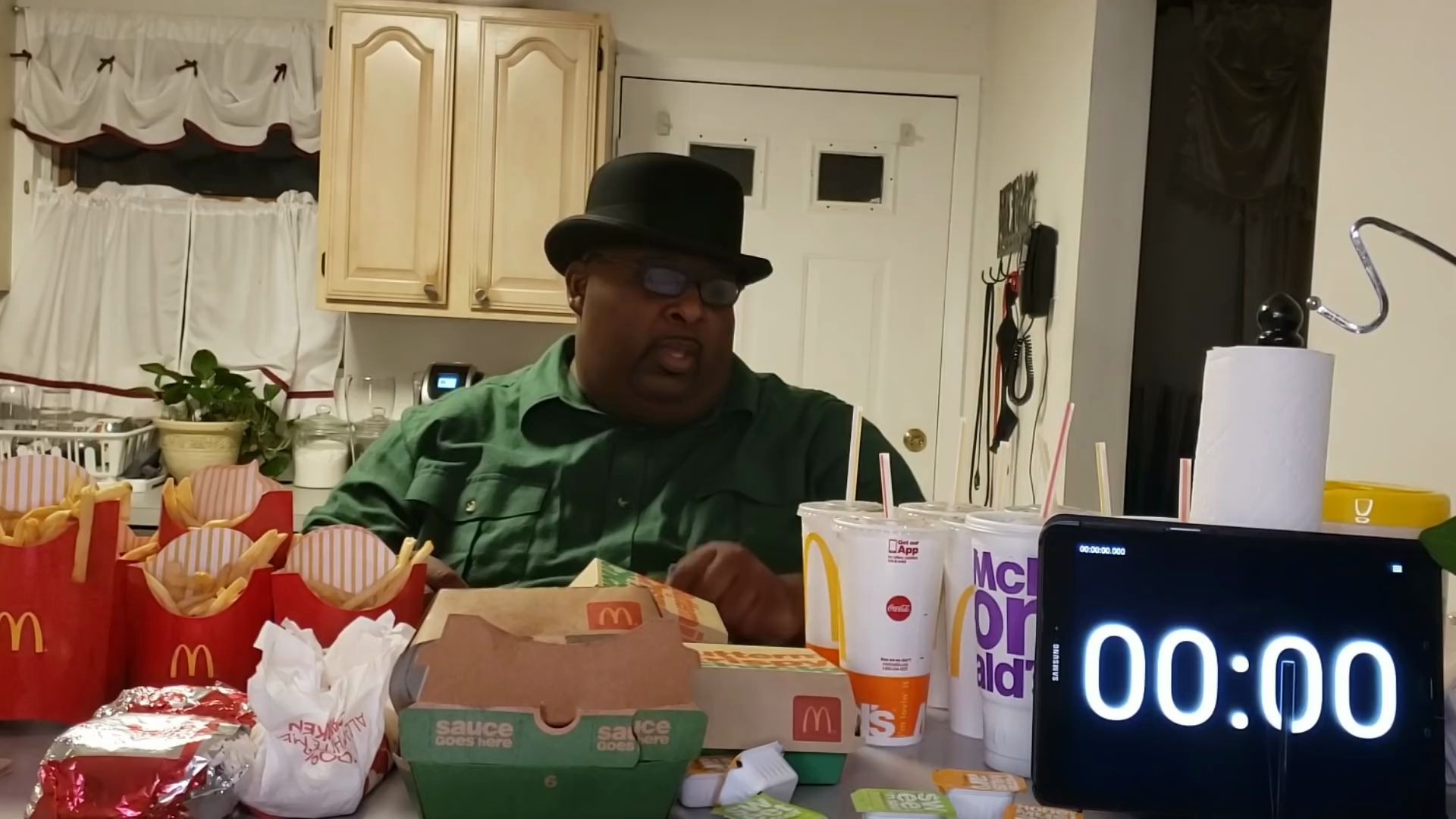 大胃王挑战大斯莫克同款套餐