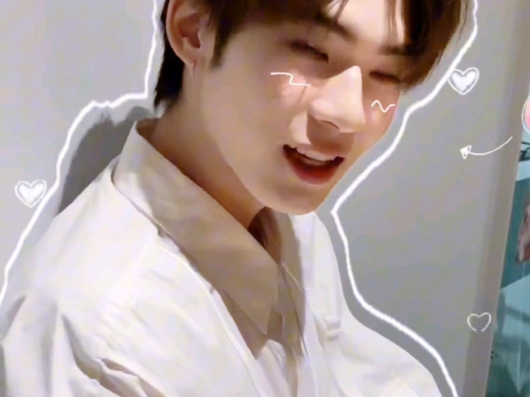 想和P'Por一起看电影的娇羞小狗(๑´ㅂ`๑)