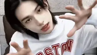 呼~ 起猛了 发现家里的貂成精讲中文 ...