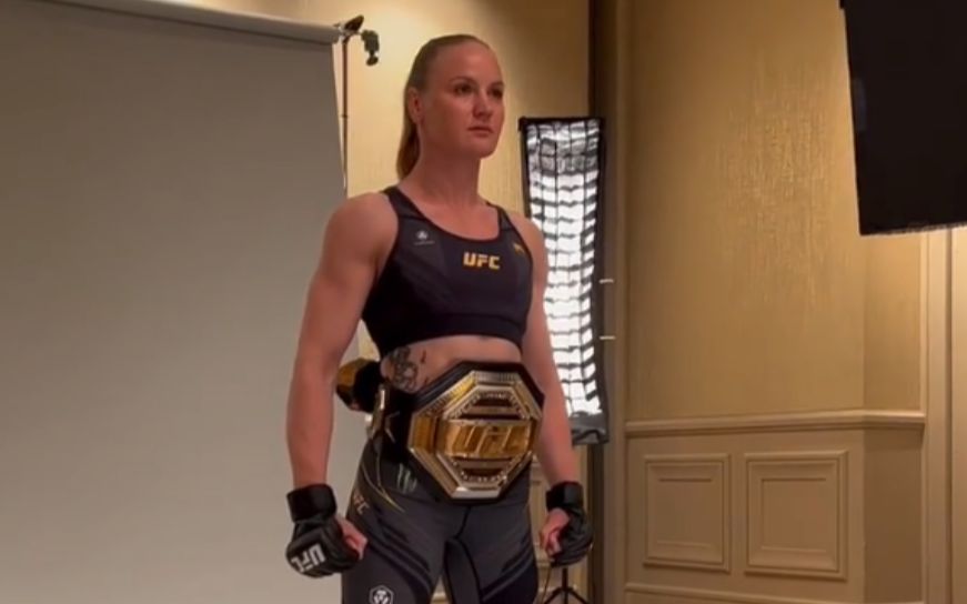 ufc275丨赛前拍照丨"子弹姐"舍甫琴科·瓦伦缇娜