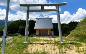 Download Video: 博丽神社原型——城嶺神社，震后重建新社现状，凄凄惨惨戚戚