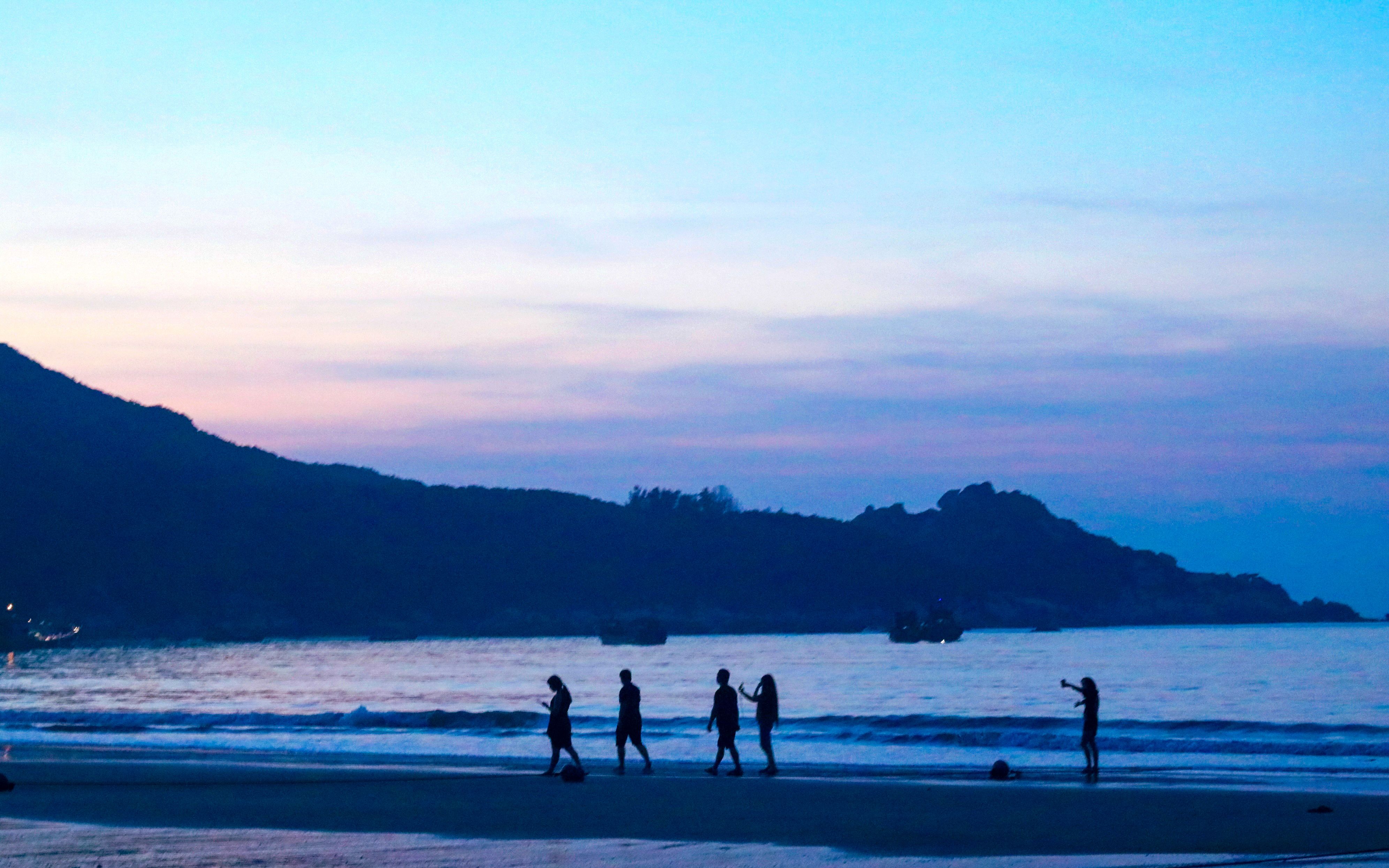 甚至找不到自己所需要的"答案",那就出去走走,散散心