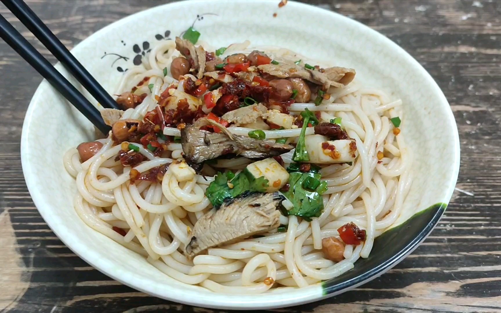 【卤粉】配料丰富的招牌卤粉_哔哩哔哩 (゜-゜)つロ 干杯~-bilibili