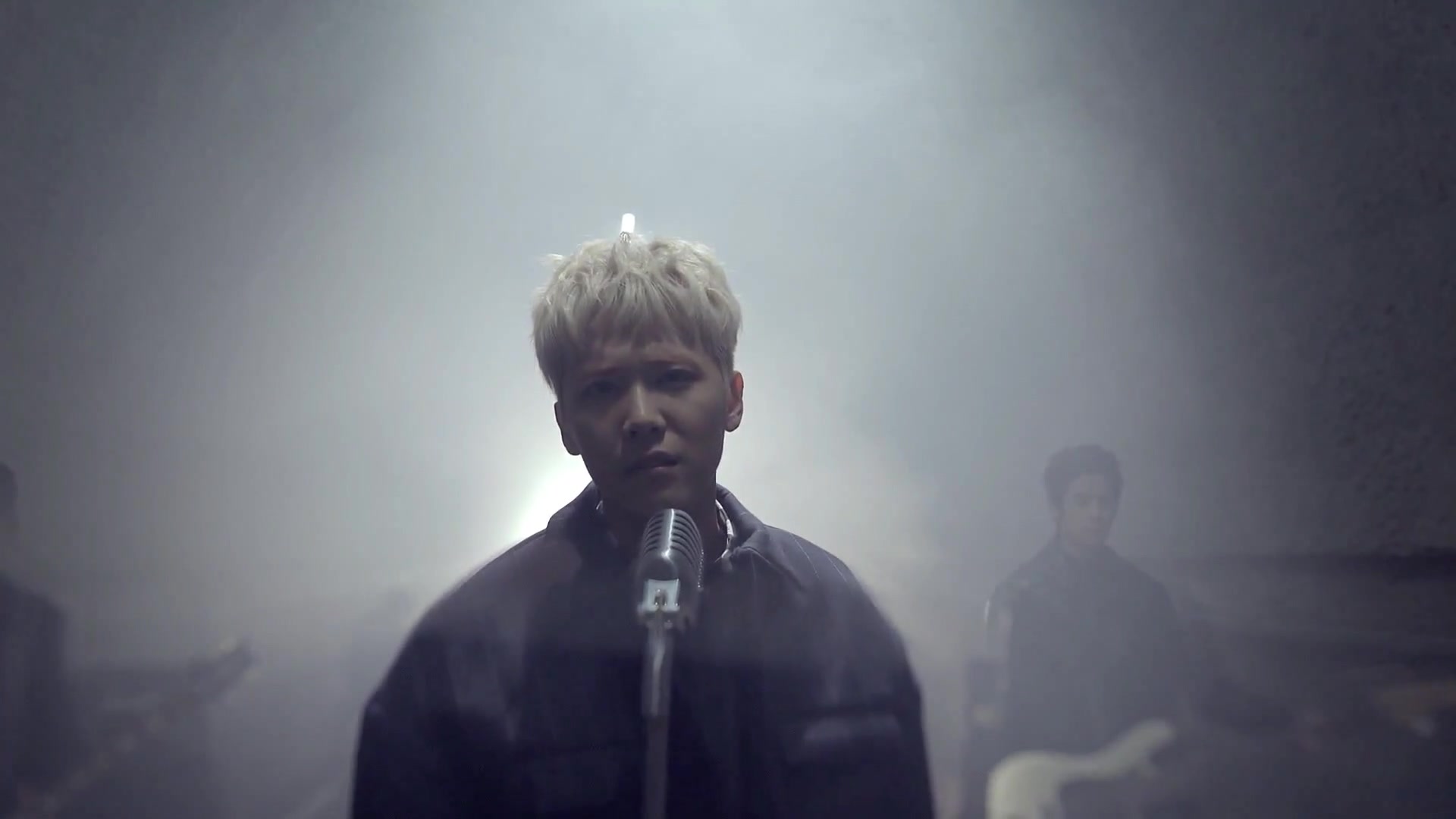 FTISLAND- 疯了一样（MADLY）中韩字幕版