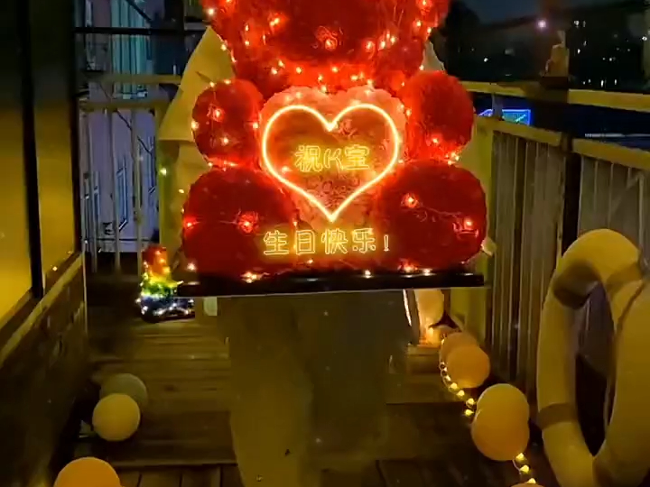 祝我家k宝生日快乐,又涨了一岁.