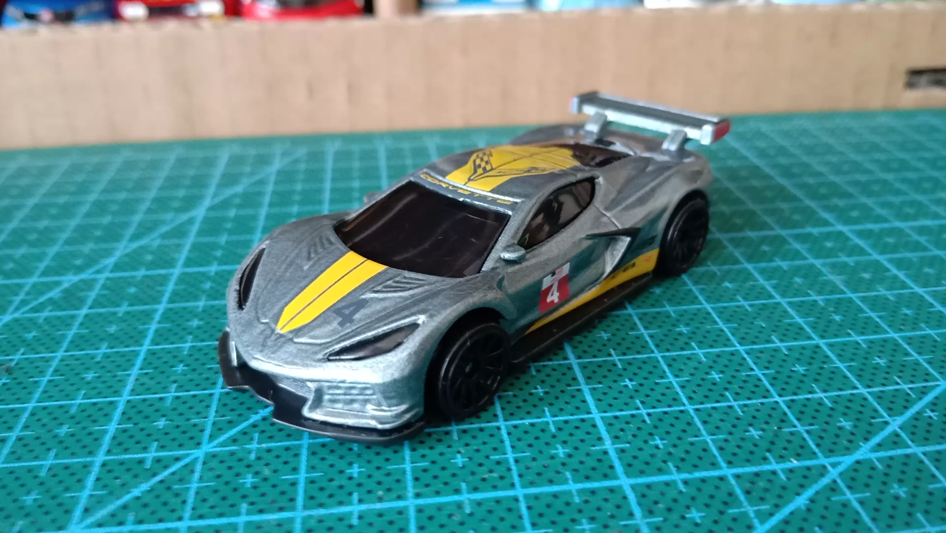 风火轮克尔维特c8