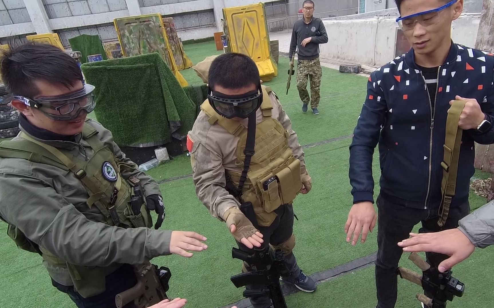 济南水弹下场——猴子勇夺c位