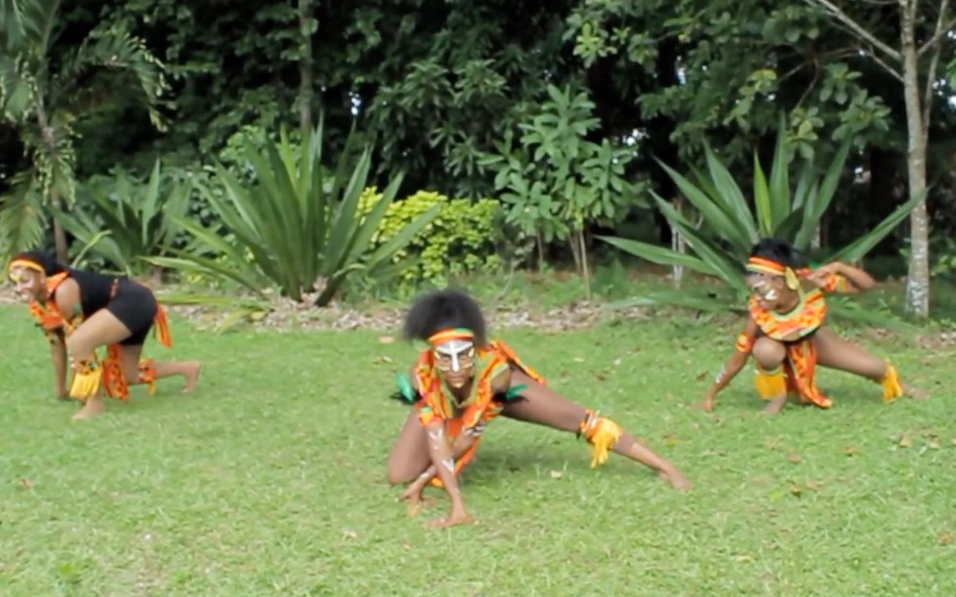 [图]非洲舞 Afro House & African Caribbean Folk Dance Choreography by Priscilla Gueverra