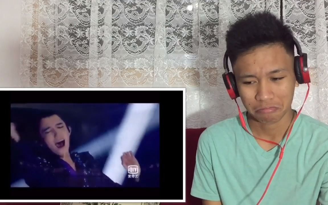 [图]外国小哥看老迪玩声音合集！人有点麻-TIMES WHEN DIMASH HAD FUN WITH HIS VOICE [REACTION]