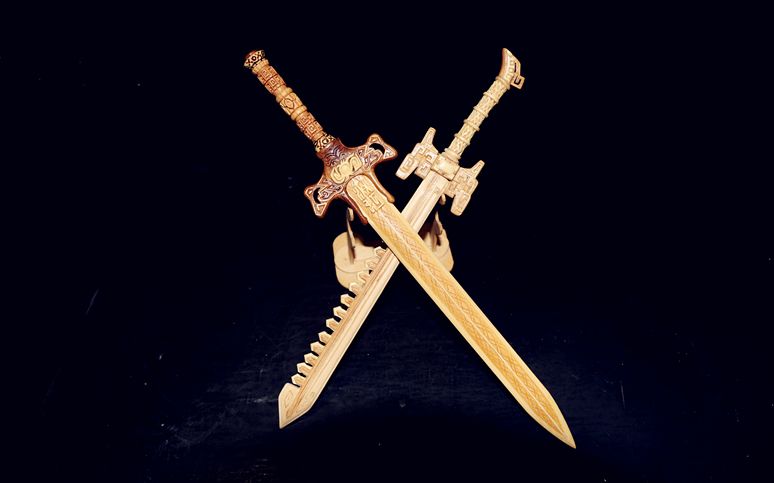 竹片加竹筷子完美还原动漫秦时明月中排名第二的剑圣盖聂佩剑——渊虹