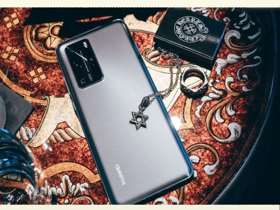 华为新机p40五大配色出炉,女明星齐齐入手冰霜银,你还在纠结?