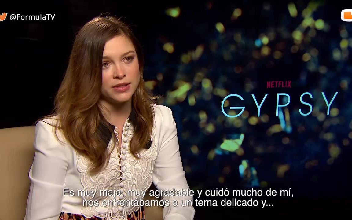 [图]Sophie Cookson接受西班牙Formula TV采访