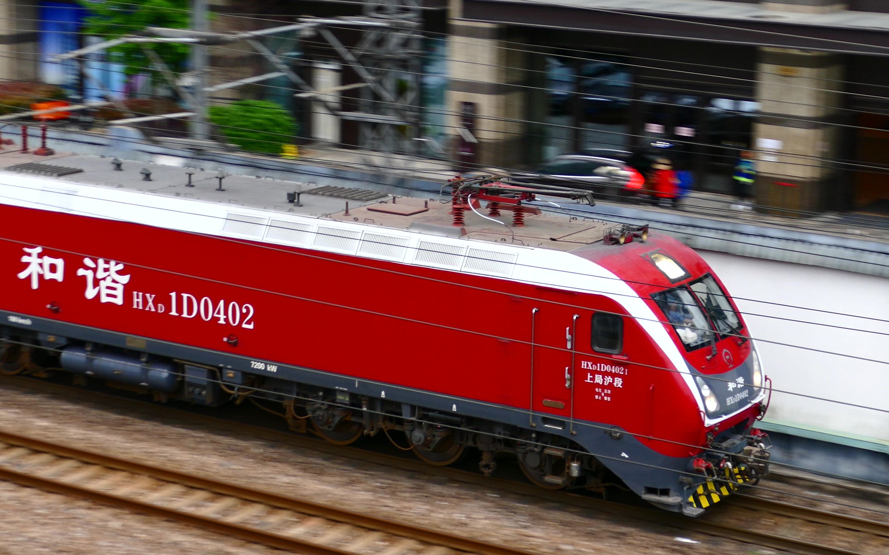 【亮点注意】和谐d1d0402牵引t110附挂双层轨道检查车_哔哩哔哩_bili