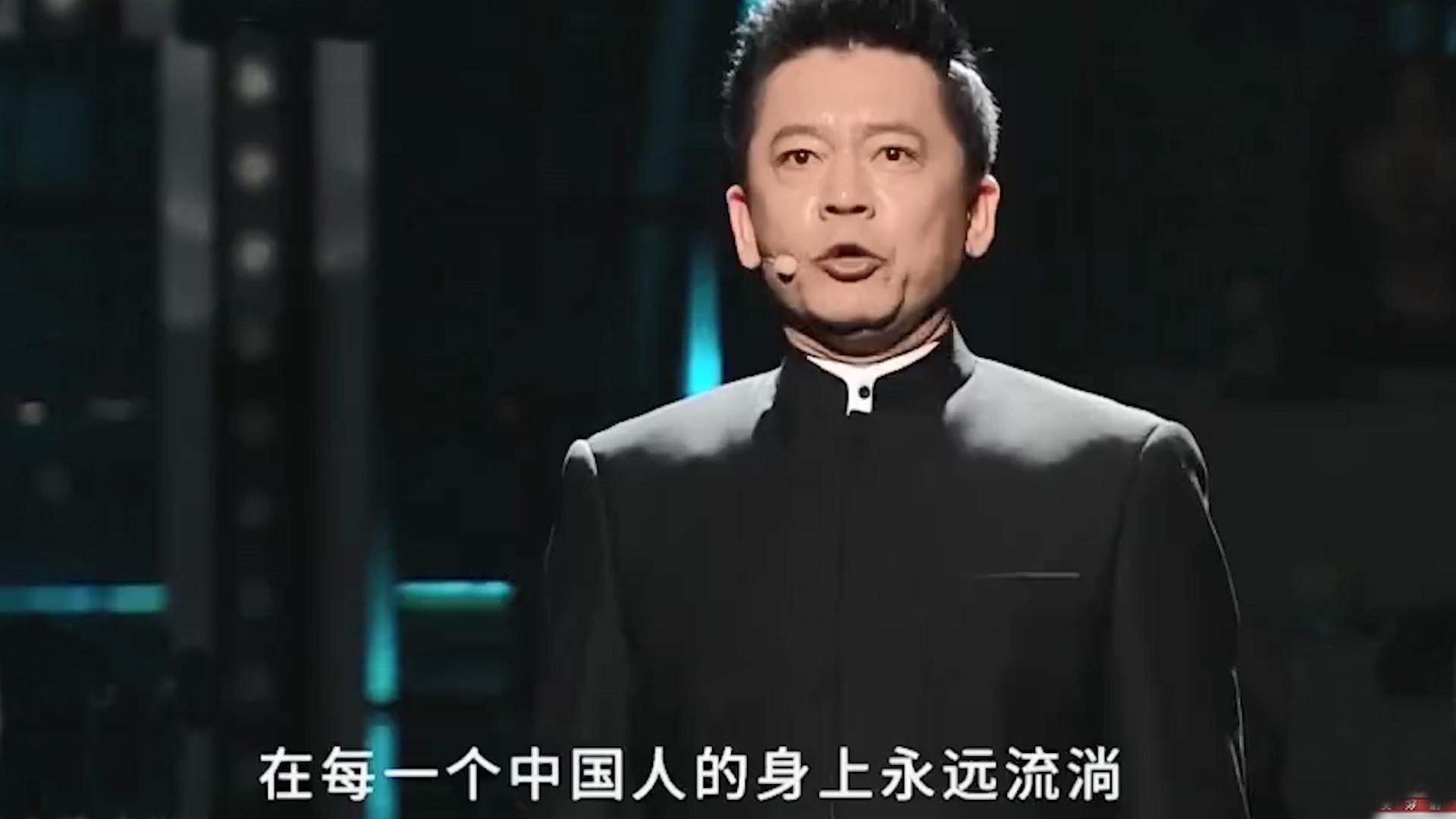 [图]被亮剑点名报到整破防了！演员集结唱响主题曲，瞬间点燃中国军魂