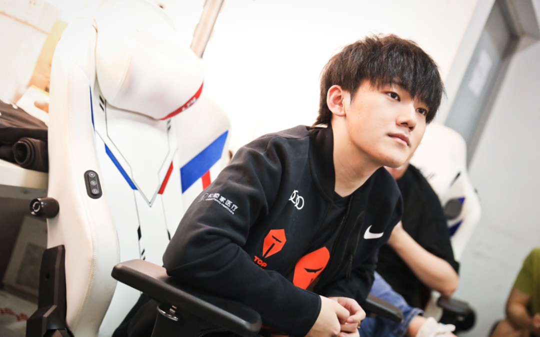 tesjackeylove轮子妈第一视角2022lpl夏季赛常规赛tesvsv5第二局89