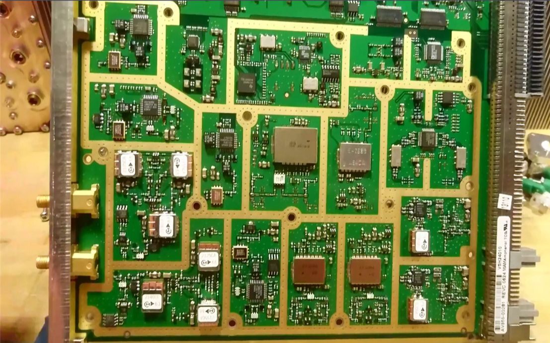 爱立信RBS3206 1800MHz无线电基站拆解及各电路元件模块原理介绍(原视频 无任何字幕 介意勿看!请绕道谢谢!)哔哩哔哩bilibili