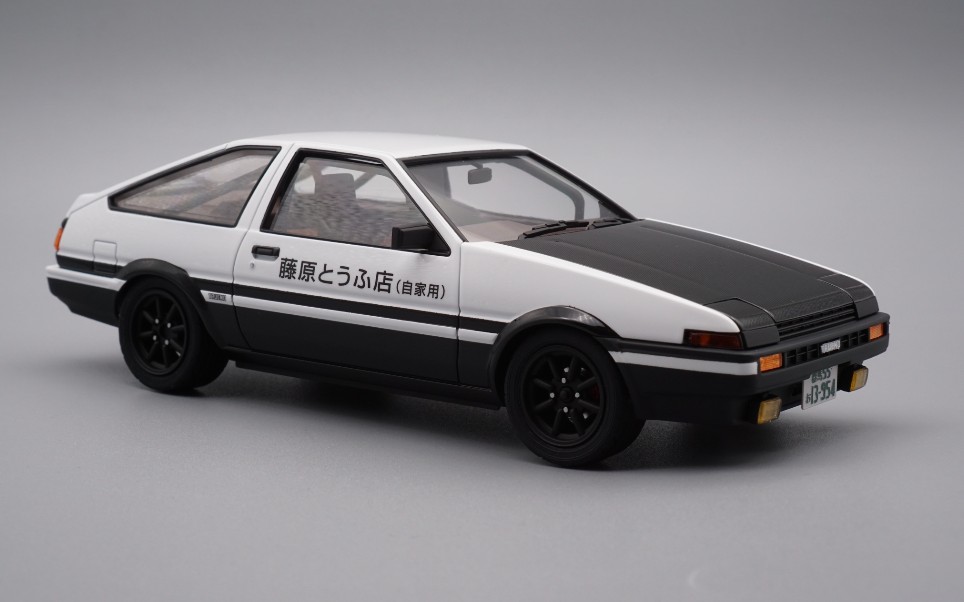 【100%纯手工】头文字D 青岛社 1/24 TRUENO AE86 模型制作成品 非预上色哔哩哔哩bilibili