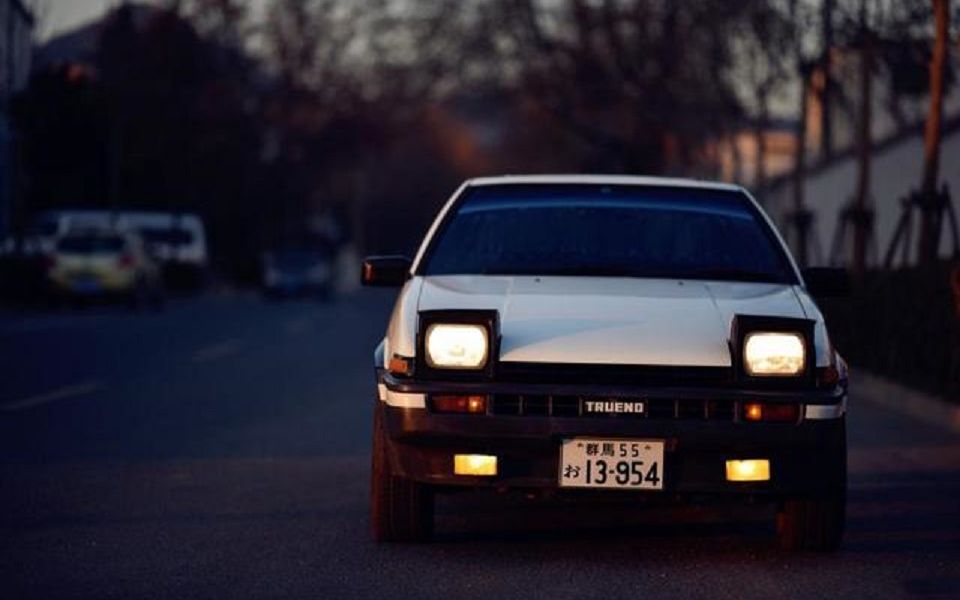 【极品飞车×ae86】頭文字d再现动画 秋名凌晨の86 该来的还是来了!