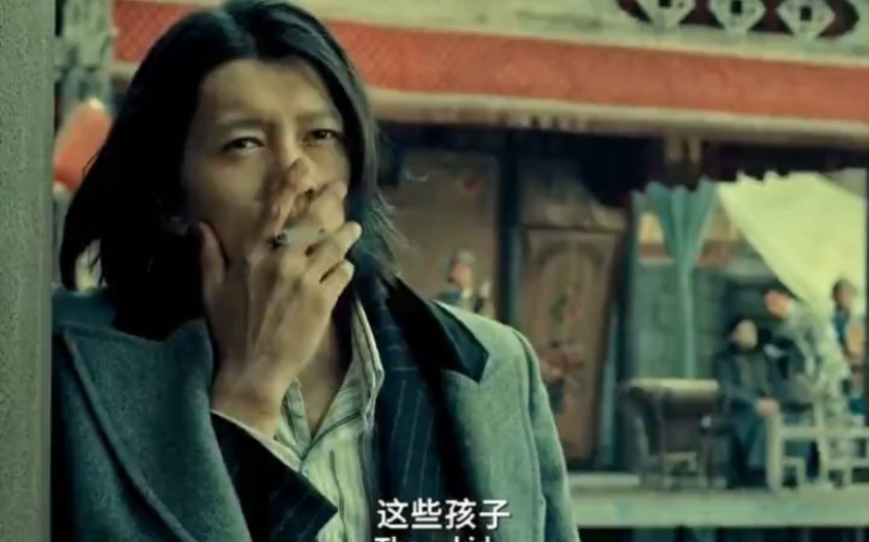 八佰 虽是混混却一身正气！ "电影八佰
