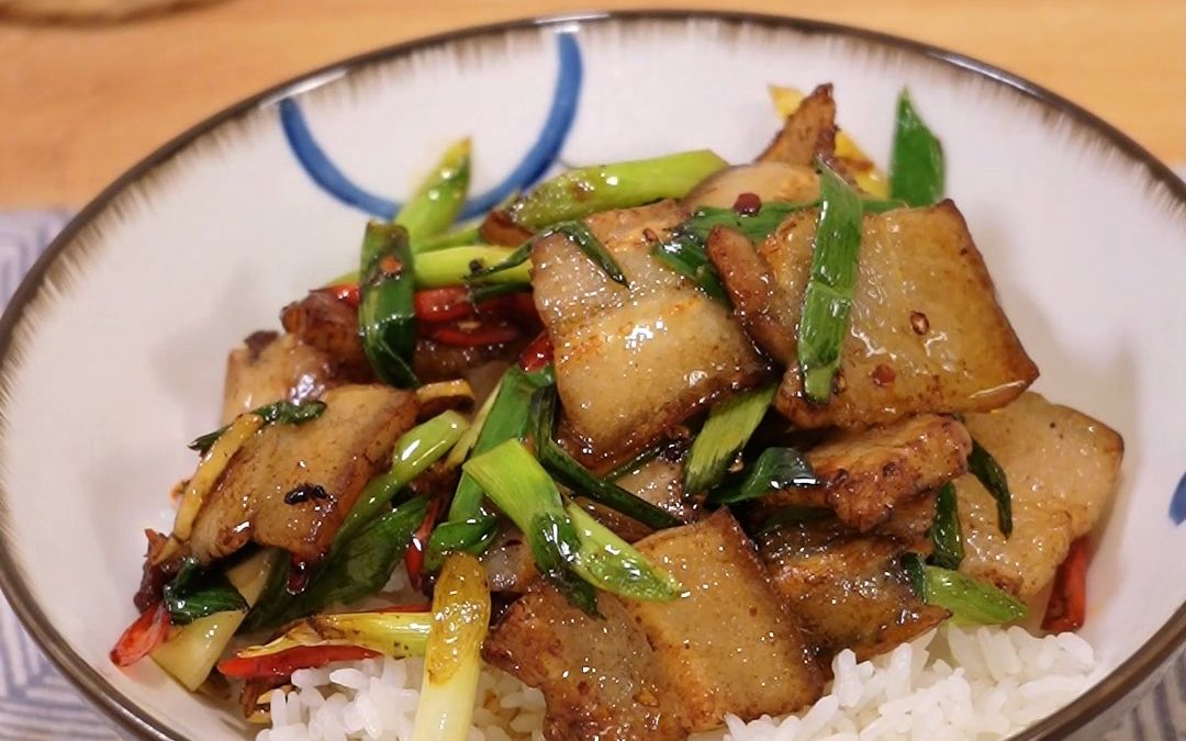 攒钱买房一顿饭不超10元|第90顿;今日伙食:回锅肉