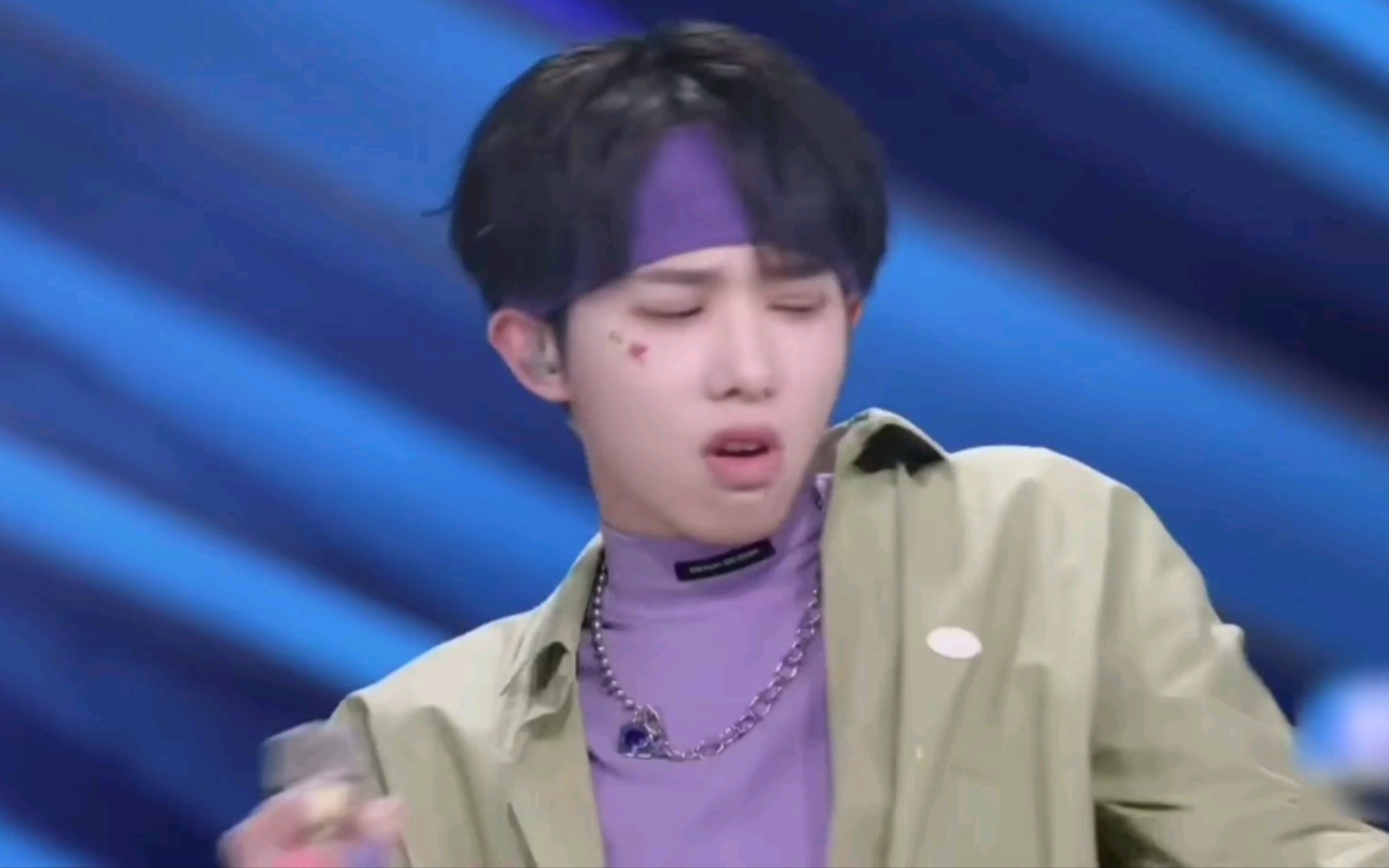 活动作品青春有你3李俊濠的拽是跟刘耀文学的吧