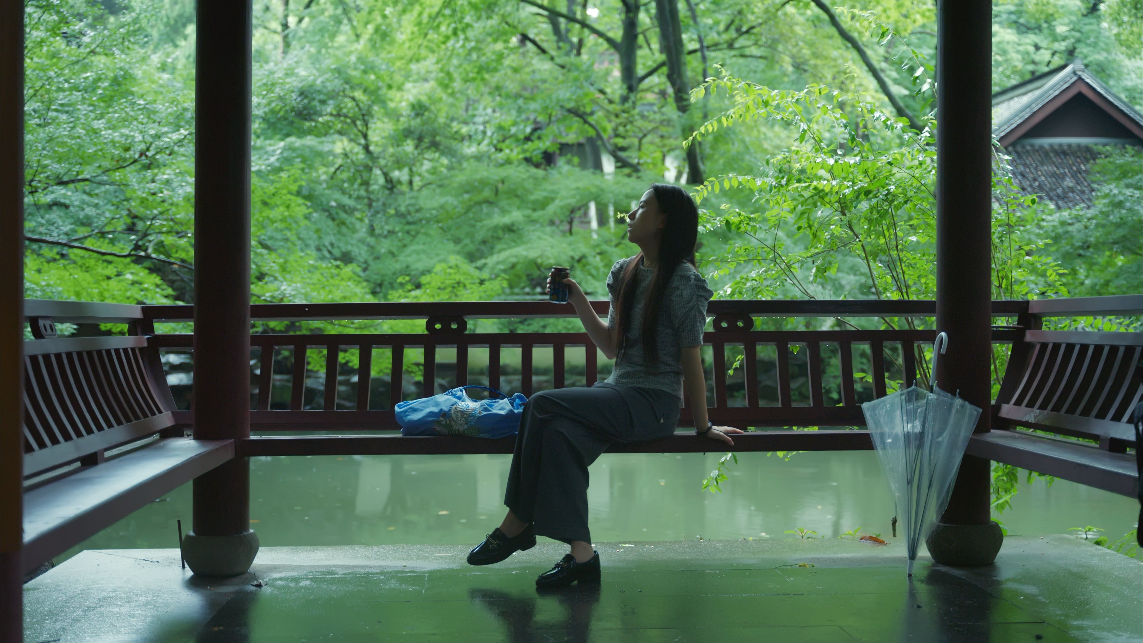 之后打算每个视频之后都一大家发一波4k壁纸动态,你们是喜欢横屏还是