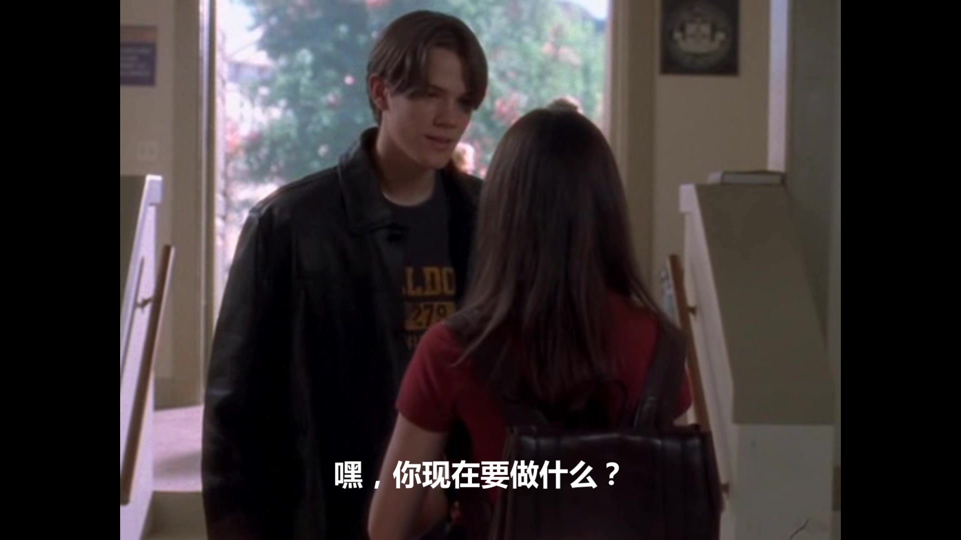 【吉尔莫女孩】Gilmore girls 1季01集 Dean 和 Rory第一次见面,你是拥有不可思议的女孩哔哩哔哩bilibili