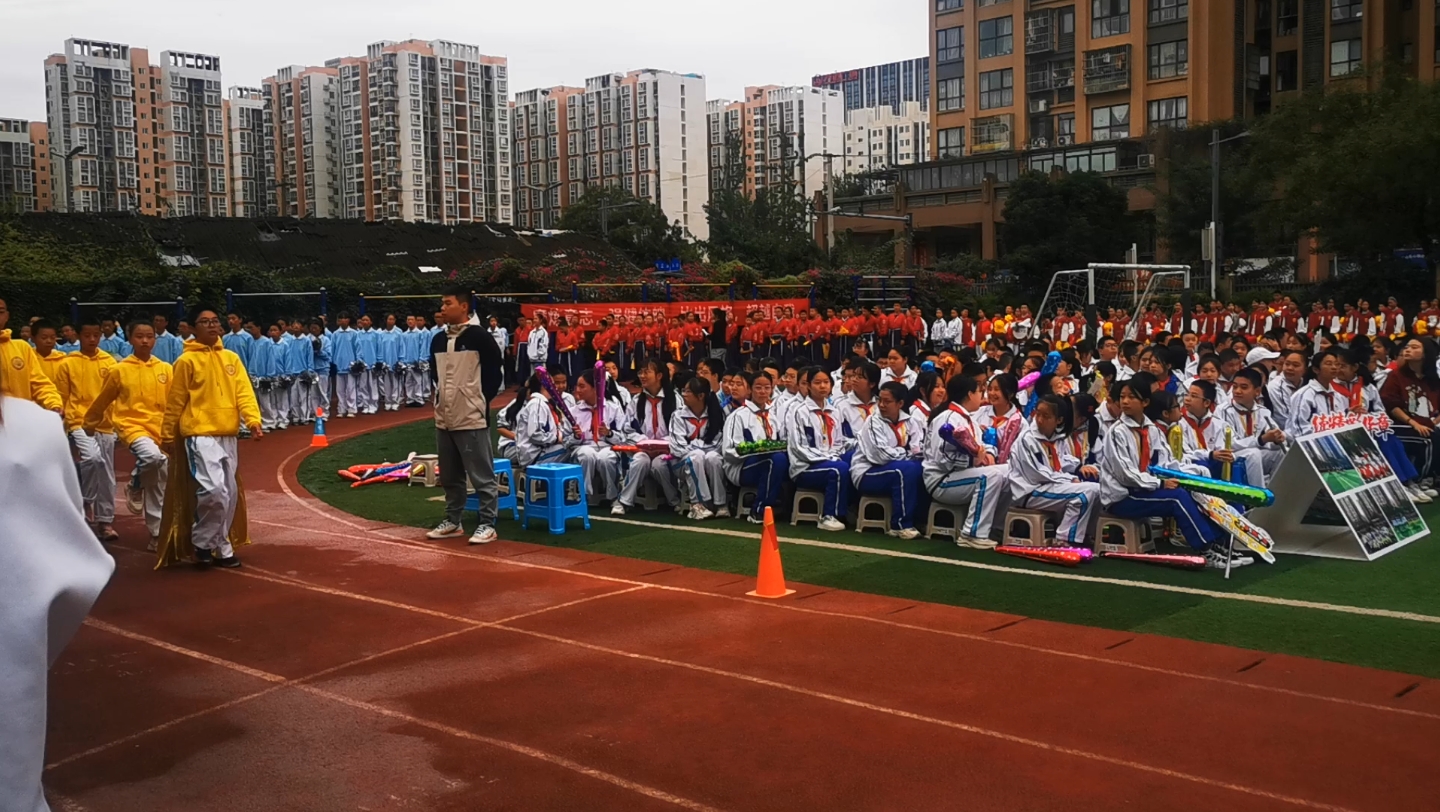 你一定不能错过的初中运动会精彩瞬间!