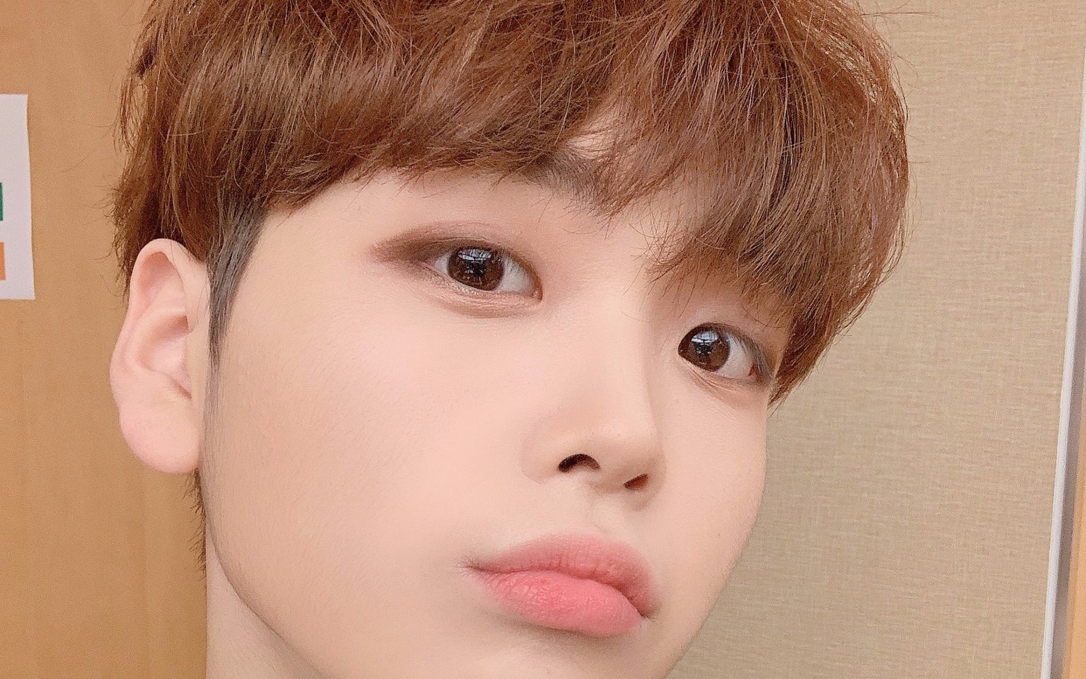 [mpd] x1 宋亨俊 4k 笑起来最漂亮 (x1 song hyeongjun fancam) 2019.