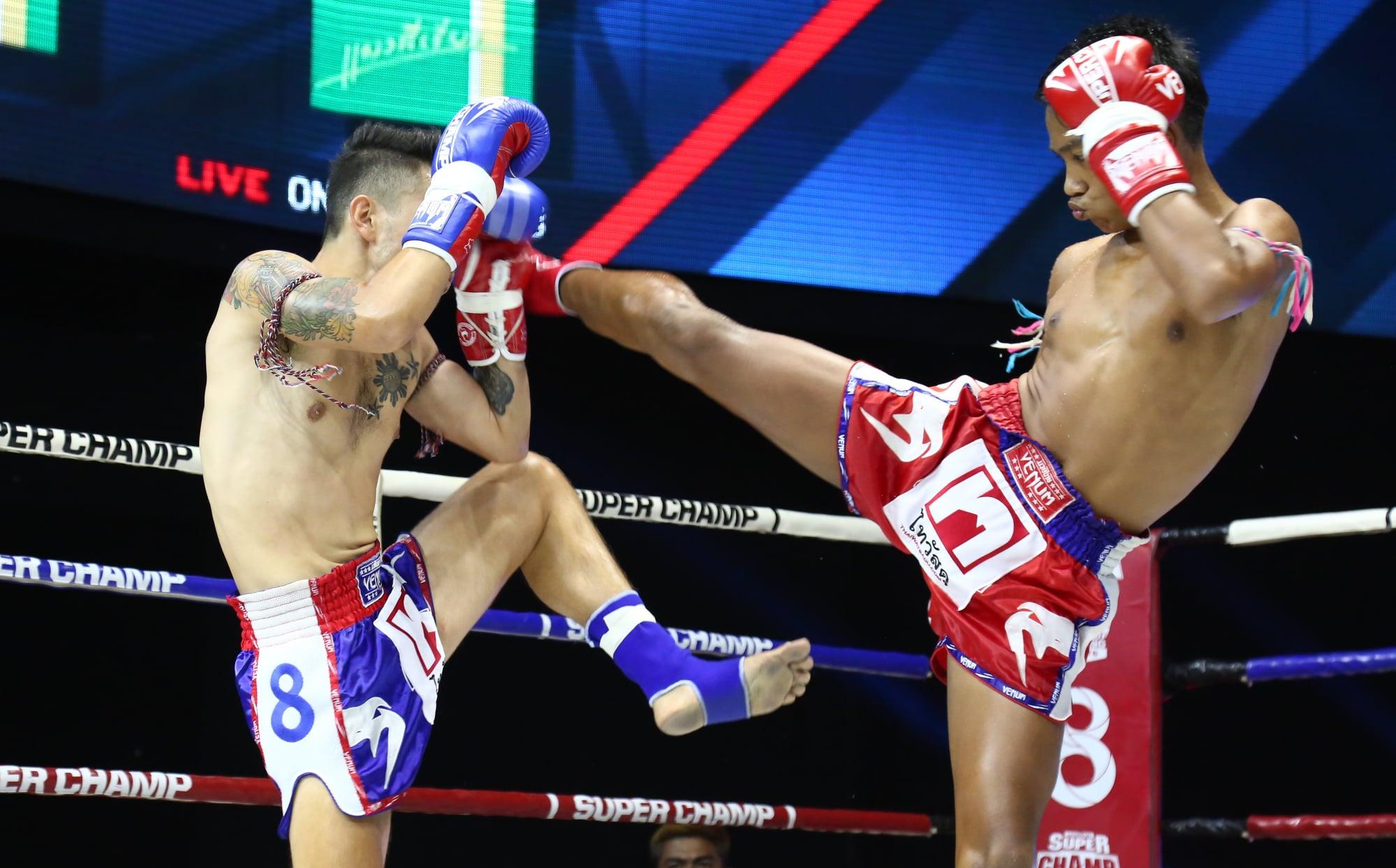 泰拳超级冠军55公斤级泰国选手布洛伊vs英囯选手约书亚诺威尔
