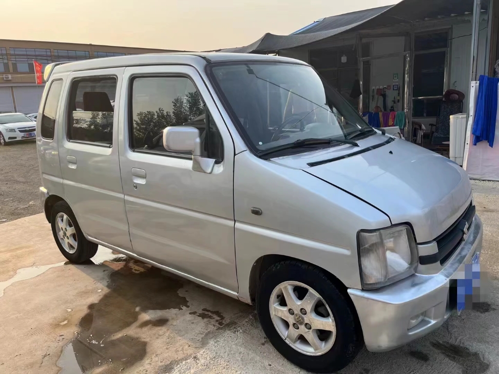 07年纯日立机器14排量铃木北斗星审车保险到年底带原车三元全车原版