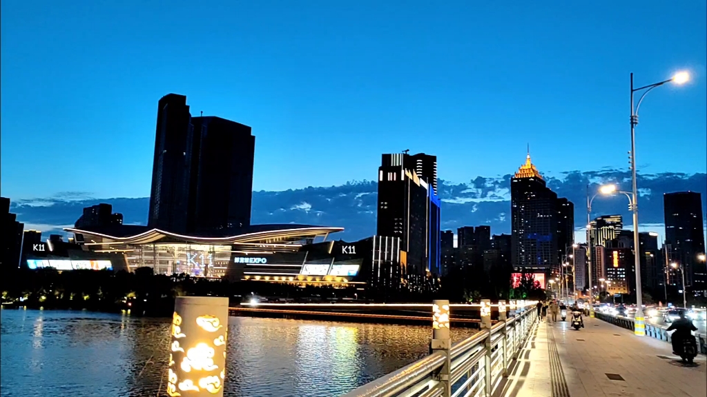 浑河夜景图片