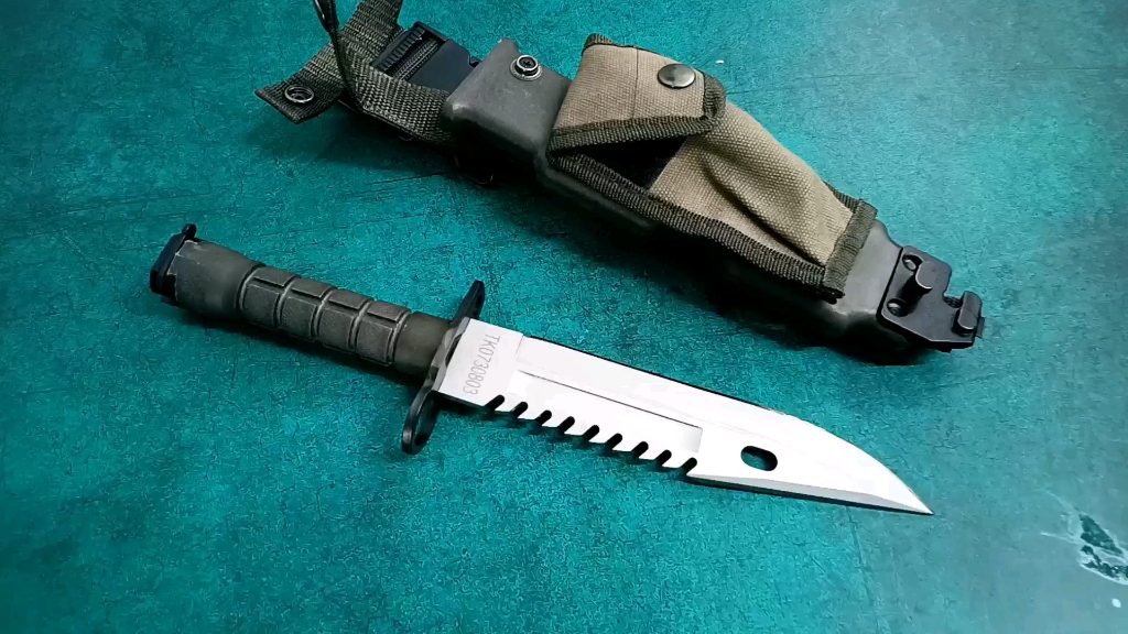 国产d80军刀,军迷爱好者收藏佳品