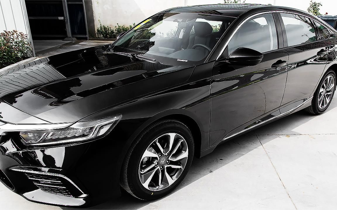 17万2022款本田英仕派来了比奥迪a6都好看还要啥奔驰c级啊