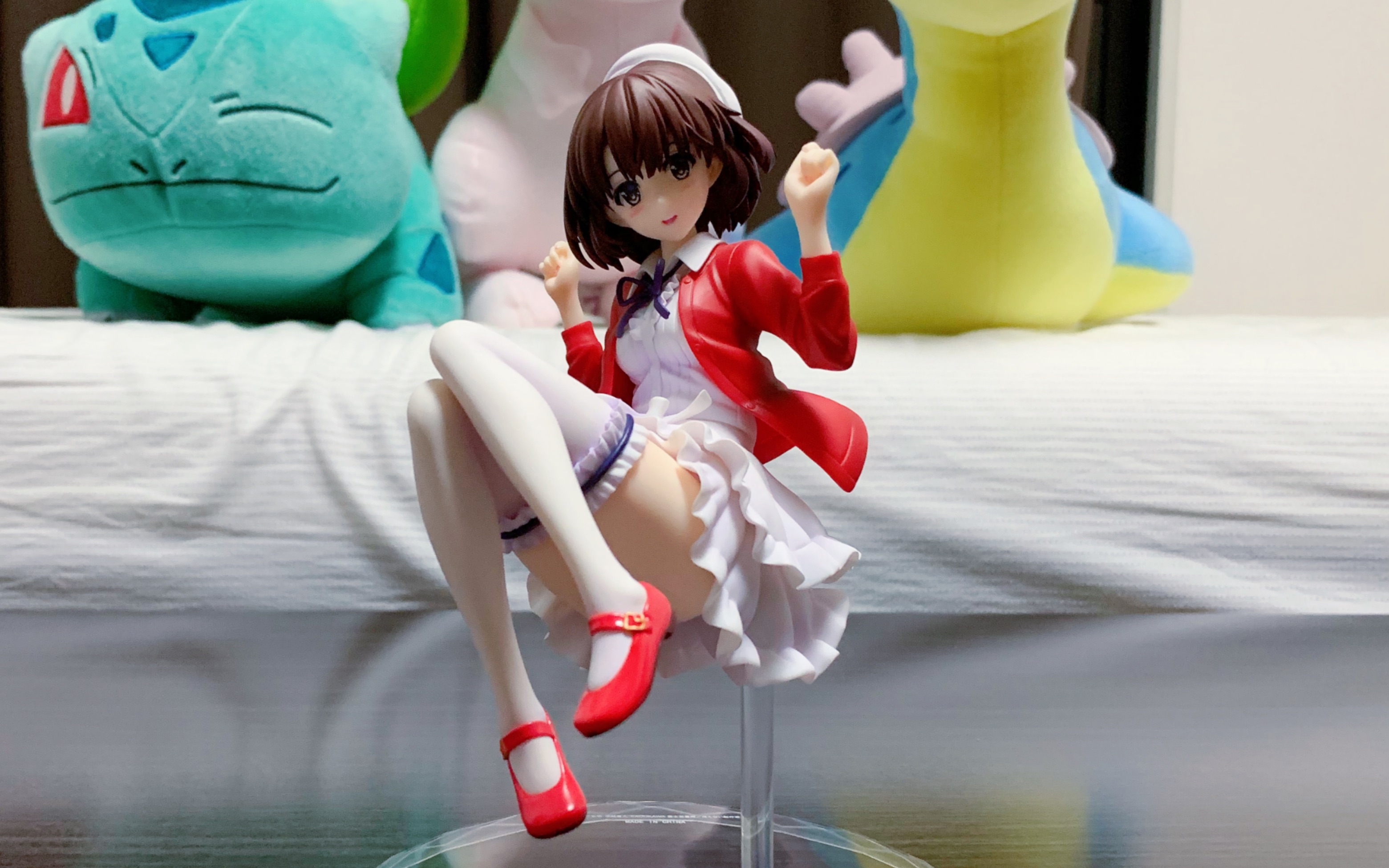 双翼社——跳跃的白丝加藤惠手办开箱