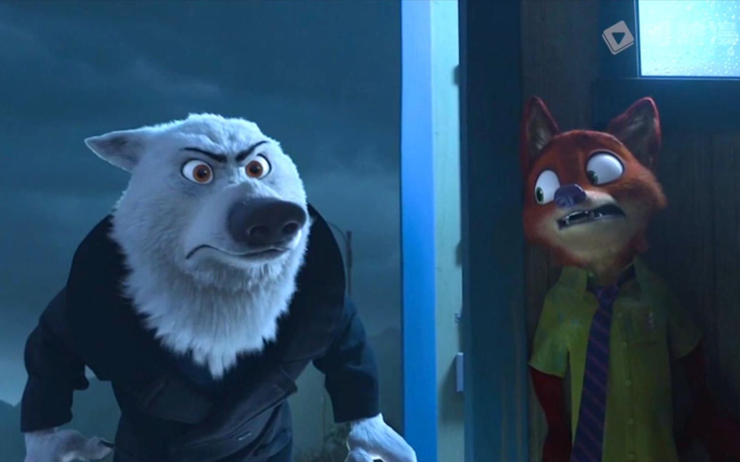 【疯狂动物城】危机时刻,聪明的兔子用了一记妙招引开了大灰狼_哔哩