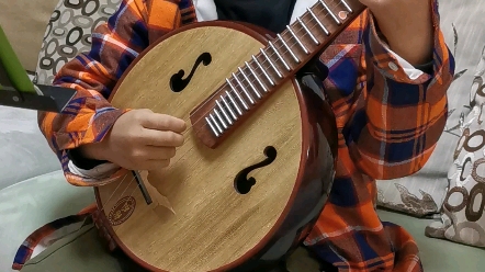 小阮《金蛇狂舞》独奏