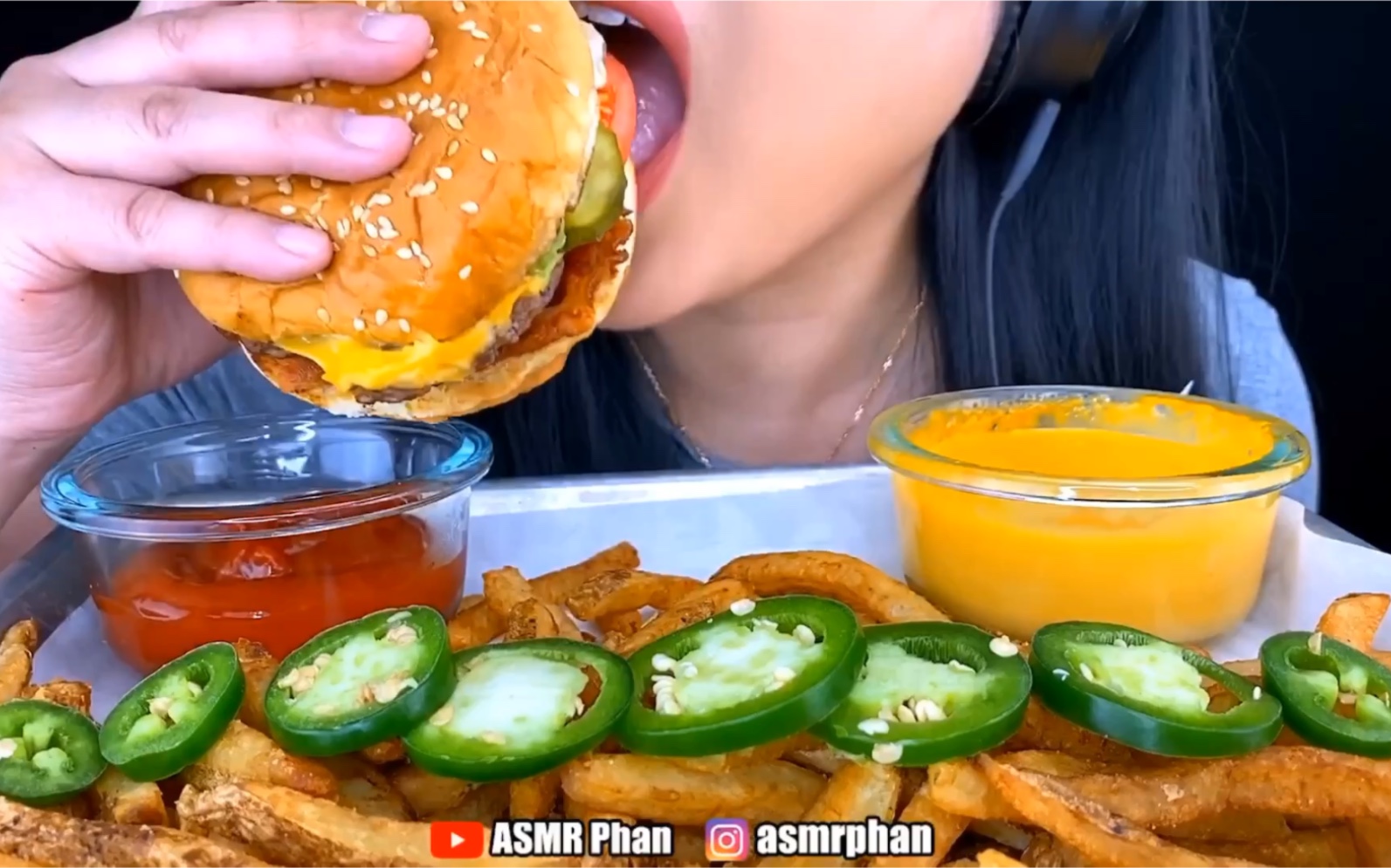 78(中文)汉堡薯条,芝士番茄酱~吃播咀嚼音生活美食宵夜日常吃饭食音